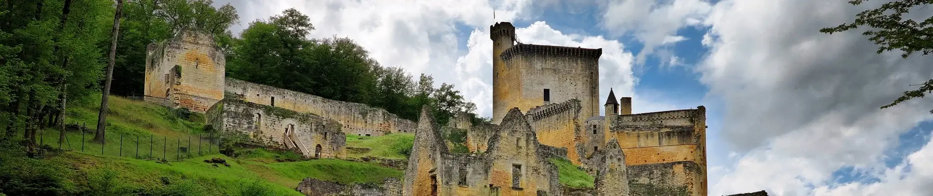 Le château de Commarque